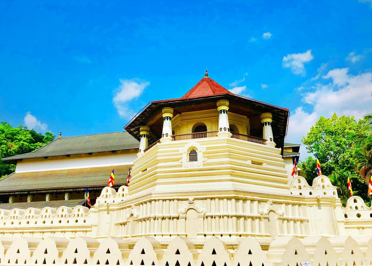 Temple of the Sacred Tooth Relic, Kandy
