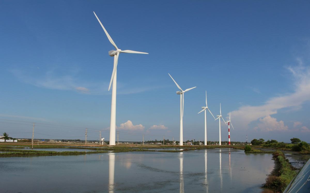 Wind turbines beside Puttalam lagoon